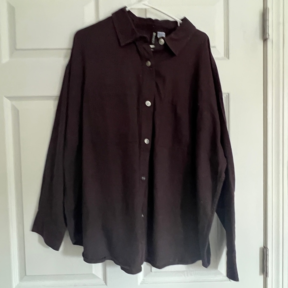 H&M brown button down